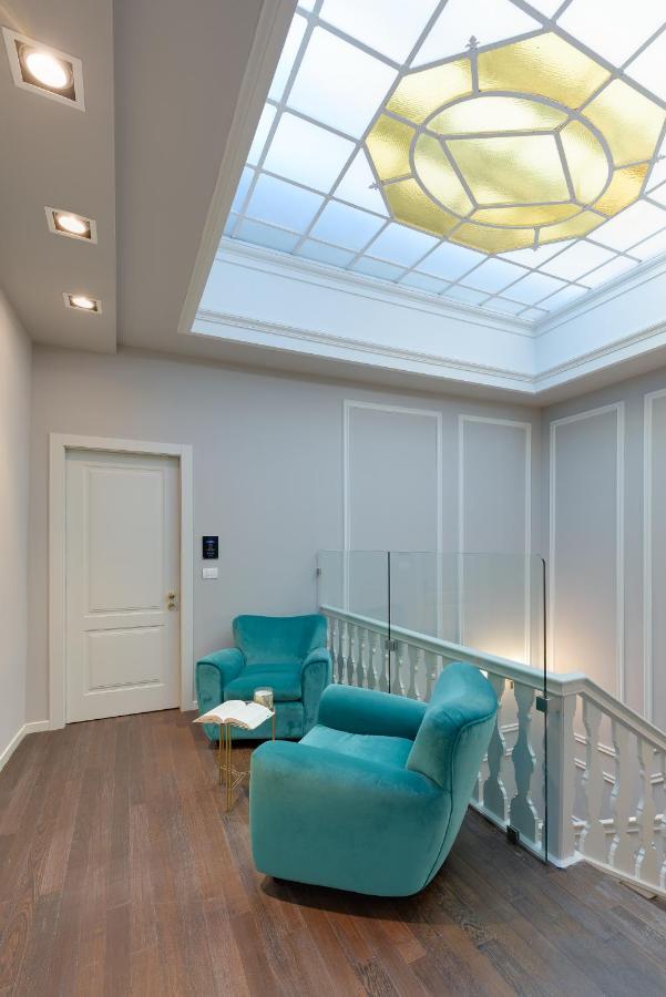 Palazzo Duomo Suites In Udine Center Luaran gambar